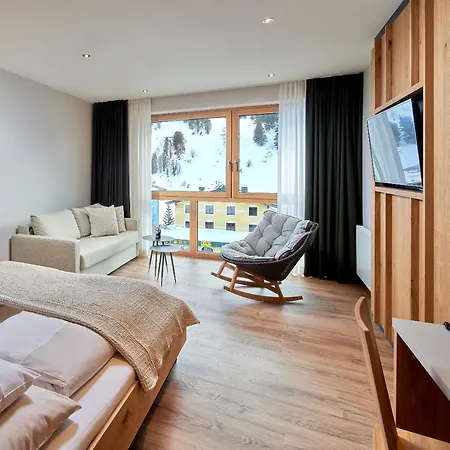 Alpenhotel Perner Ξενοδοχείο 4*