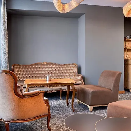 فندق Alpenhotel Perner اوبرتاورن