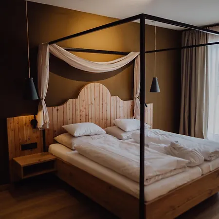 Alpenhotel Perner Hotel 4*