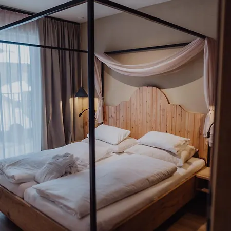 Alpenhotel Perner 4*