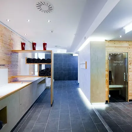 Alpenhotel Perner 4* オーバータウエルン
